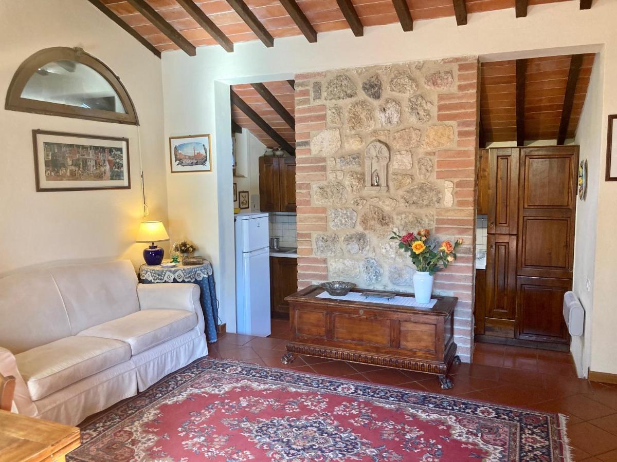 Monteriggioni Castello Villa Exterior photo