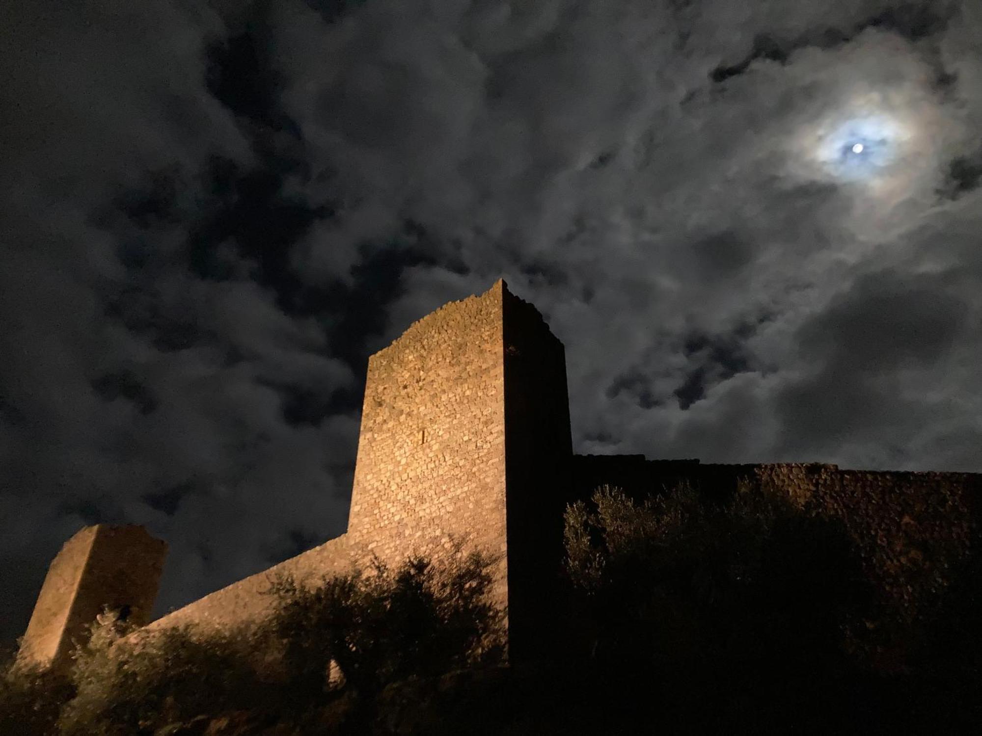 Monteriggioni Castello Villa Exterior photo